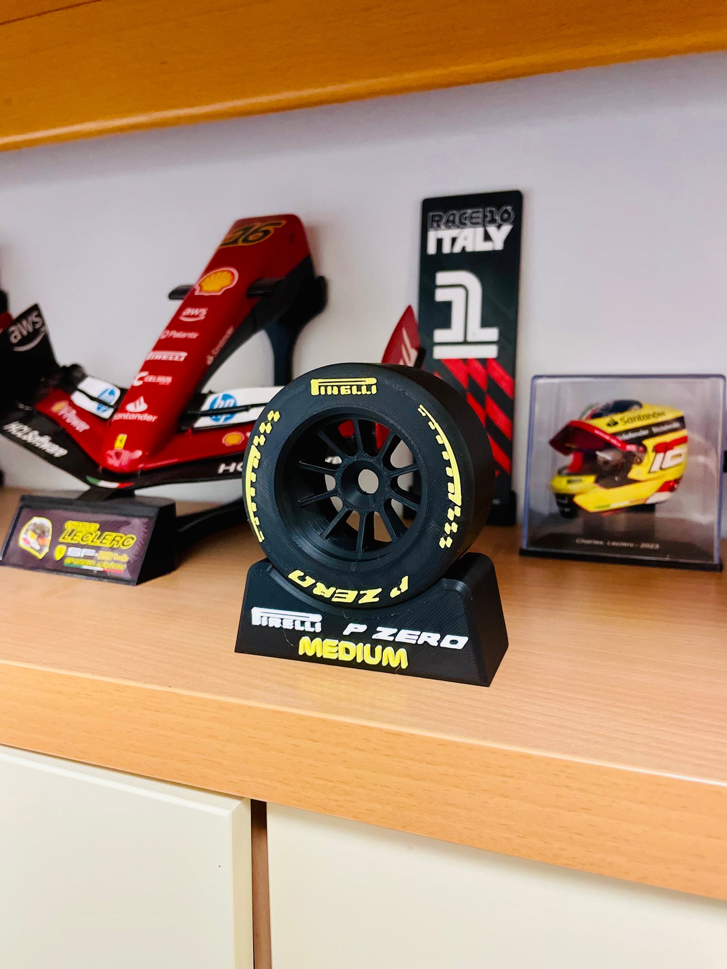🏎️ Pirelli F1 2026 Tyres – 1/10 Scale (Updated Design)